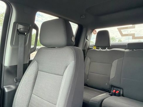 Used 2024 Chevrolet Silverado 1500 LT AWD/4WD image 9