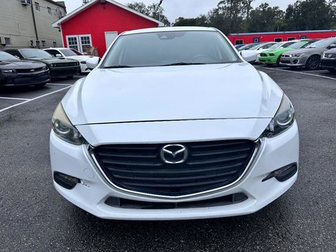 Used 2017 MAZDA MAZDA3 Touring FWD image 2