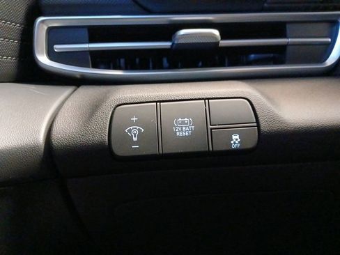 New 2026 Hyundai Elantra Hybrid FWD image 21