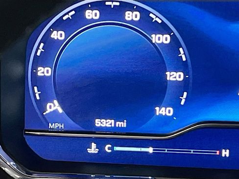 Used 2025 Chevrolet Silverado 1500 LT image 12