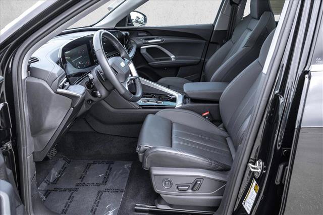 Certified 2025 Audi Q5 Premium w/ Premium Plus AWD/4WD image 12