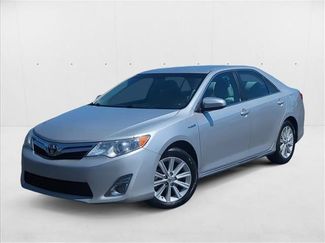 Used 2014 Toyota Camry XLE image 1