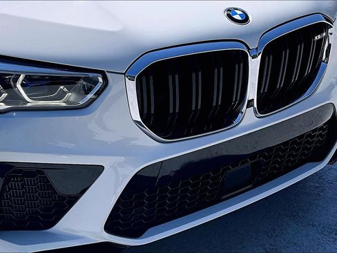 Used 2022 BMW X5 M w/ Executive Package AWD/4WD image 28