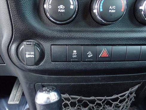 Used 2013 Jeep Wrangler Unlimited Sport w/ Mopar Black Appearance Group AWD/4WD image 17