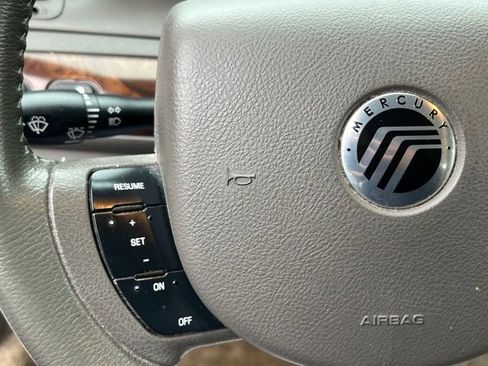 Used 2006 Mercury Grand Marquis LS RWD image 19