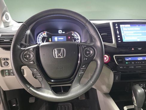 Used 2017 Honda Ridgeline RTL-E image 14