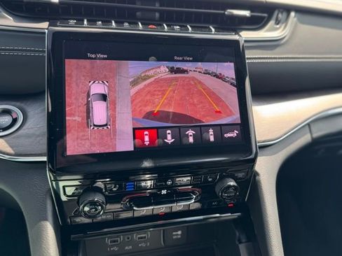 New 2025 Jeep Grand Cherokee Overland w/ Adv Protech Group III AWD/4WD image 18