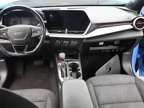 Certified 2024 Chevrolet Trax RS w/ Driver Confidence Package image 24