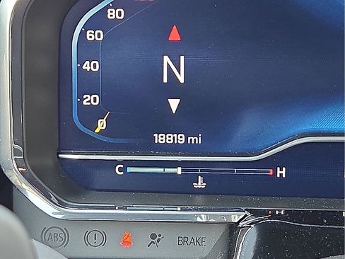 Used 2024 Chevrolet Silverado 1500 LT Trail Boss w/ Convenience Package II image 24