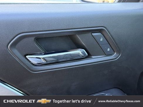 Certified 2024 Chevrolet Colorado ZR2 w/ Technology Package image 29