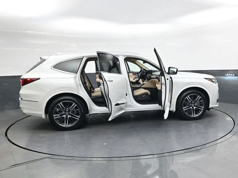 New 2026 Acura MDX w/ Advance Package image 34
