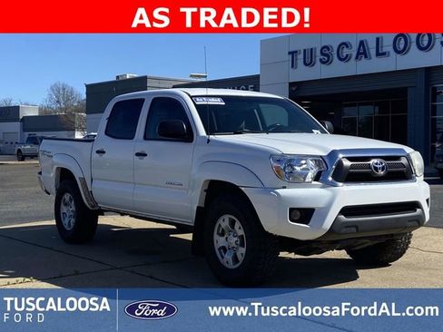 Used 2015 Toyota Tacoma TRD Pro w/ TRD Off-Road Package image 1