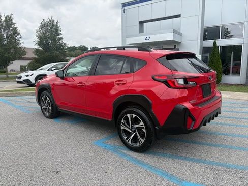 Used 2024 Subaru Crosstrek 2.0i Premium AWD/4WD image 4