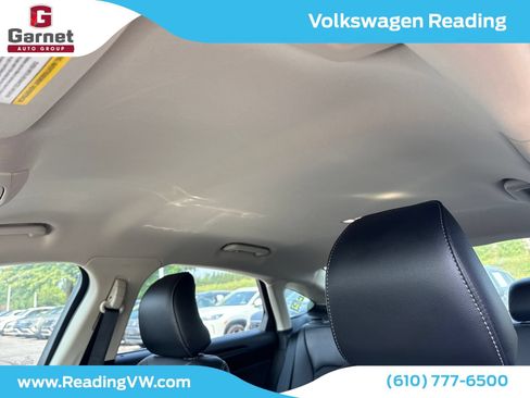 Used 2018 Ford Fusion SE w/ Equipment Group 201A FWD image 13