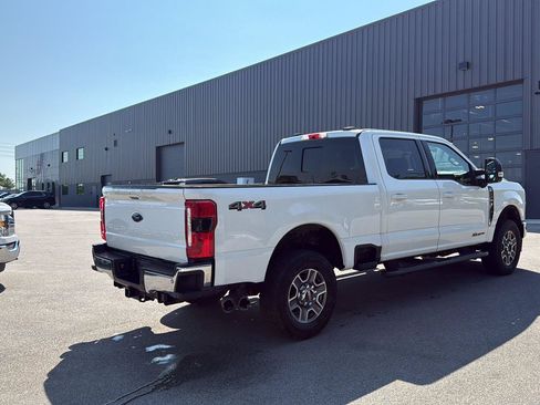 Used 2024 Ford F250 Lariat AWD/4WD image 3