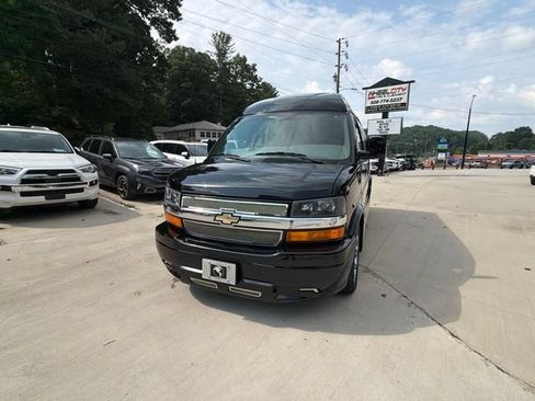 Used 2015 Chevrolet Express 2500 RWD image 20