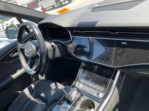 Used 2021 Audi Q7 3.0T Premium Plus AWD/4WD image 9