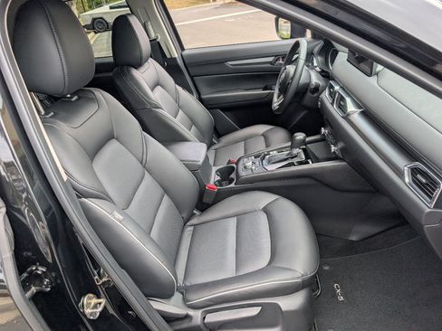 Used 2025 MAZDA CX-5 AWD 2.5 S w/ Select Package image 8