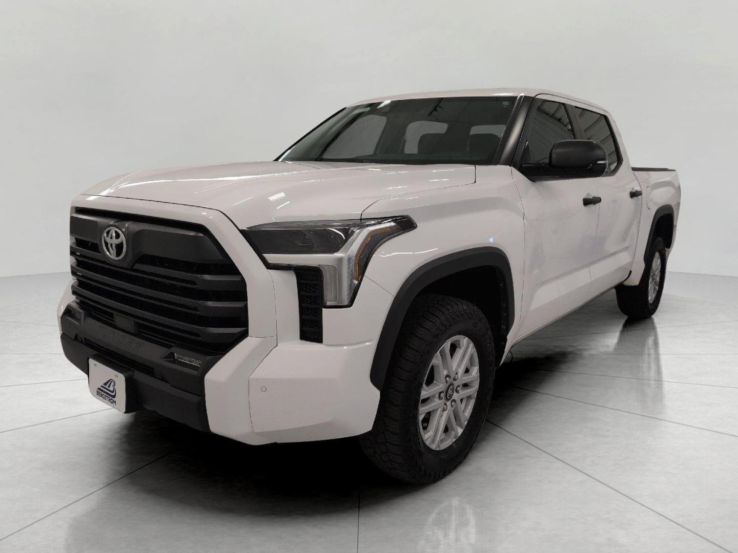 Used 2025 Toyota Tundra SR5 w/ SR5 Convenience Package AWD/4WD image 42