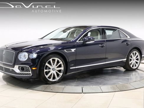 Used 2020 Bentley Flying Spur W12 image 1