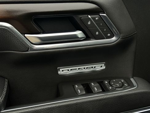 Certified 2025 GMC Sierra 1500 Denali w/ Denali Reserve Package image 24