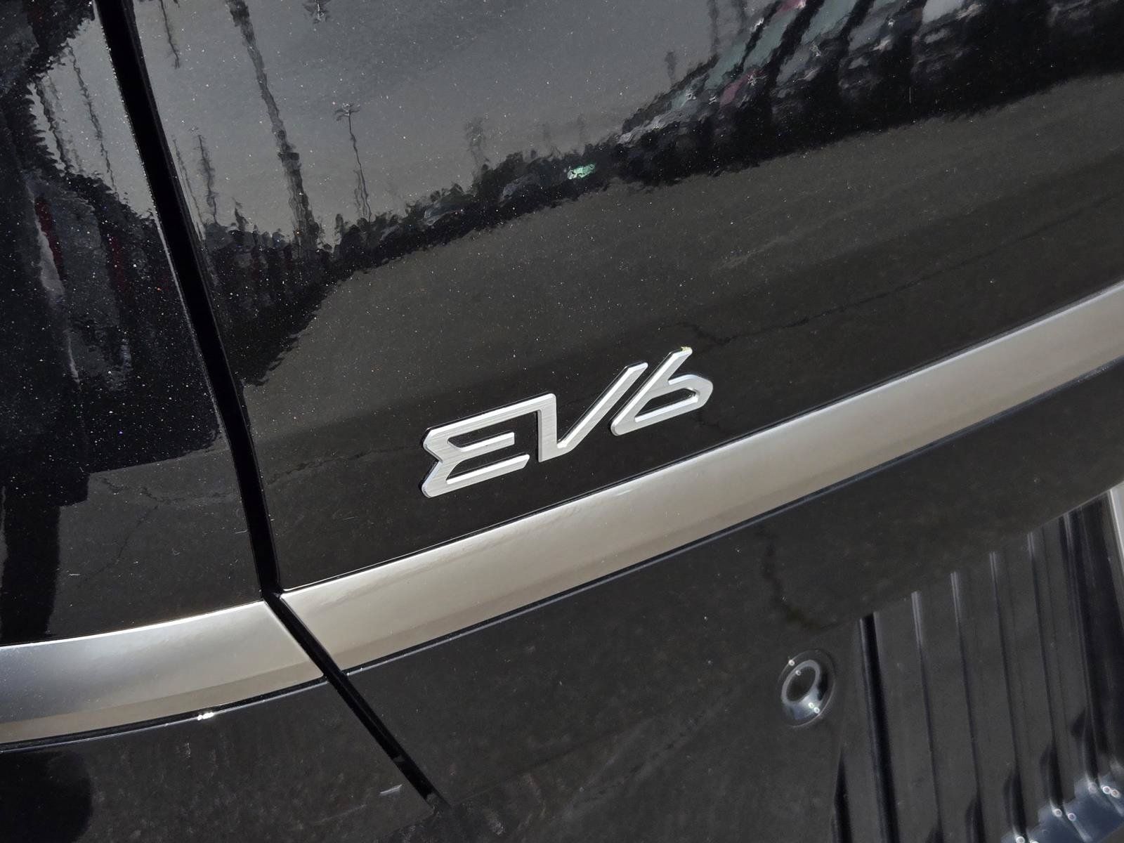 Used 2024 Kia EV6 Wind w/ Wind Technology Package RWD image 35