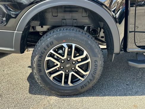 New 2026 Ford Ranger Lariat w/ FX4 Off-Road Package image 17