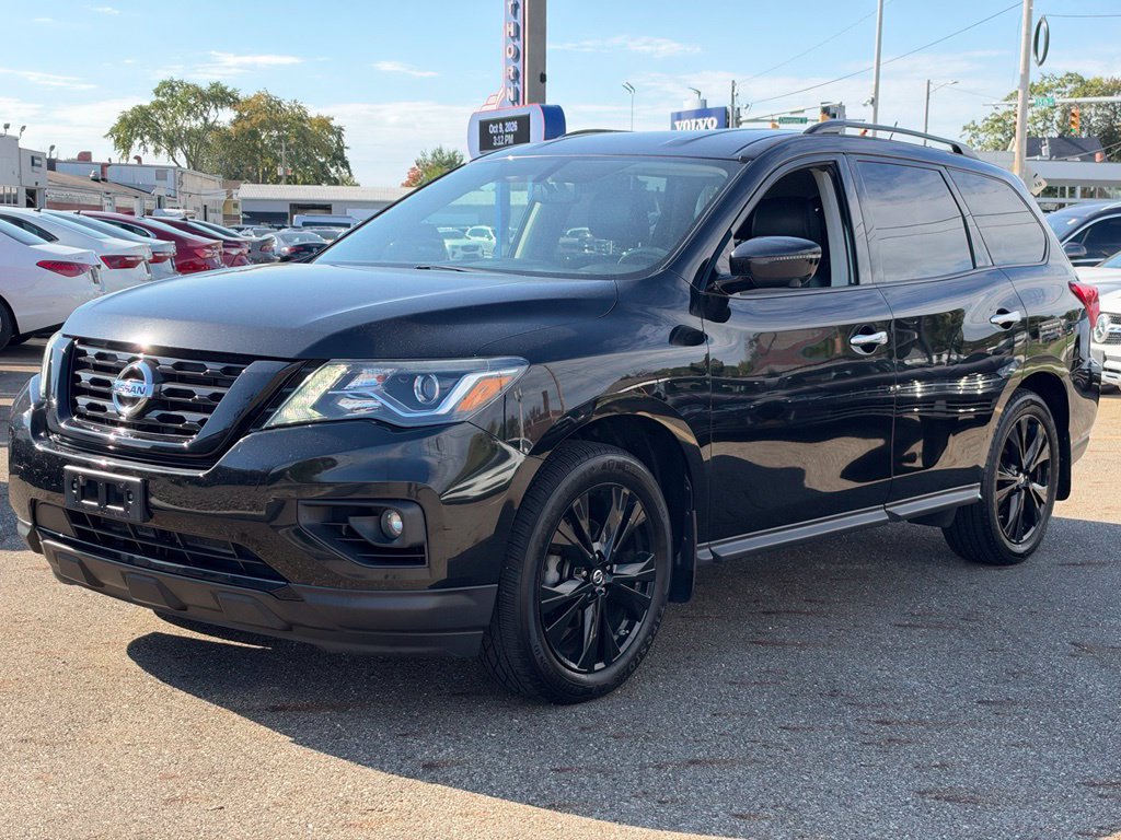 Used 2018 Nissan Pathfinder SL w/ Midnight Edition Package AWD/4WD image 1
