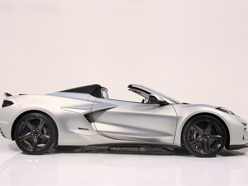 Used 2024 Chevrolet Corvette E-Ray AWD/4WD image 14