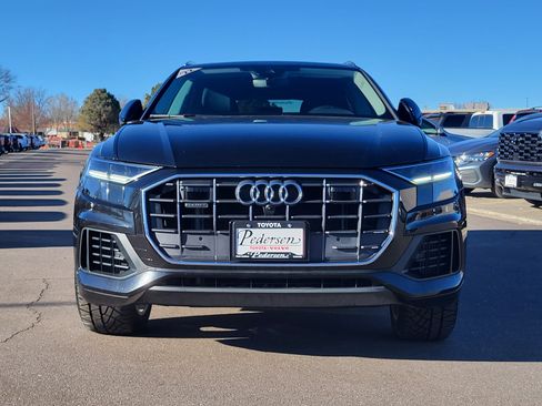 Used 2022 Audi Q8 Premium Plus image 2