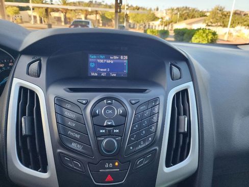 Used 2013 Ford Focus SE image 31