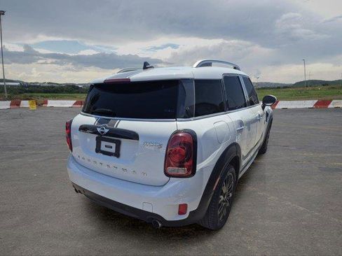 Used 2017 MINI Cooper Countryman S FWD image 3