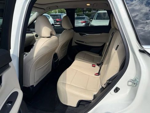 Used 2022 INFINITI QX50 Luxe w/ Cargo Package AWD/4WD image 10