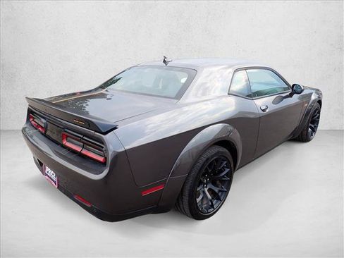 Used 2022 Dodge Challenger R/T Scat Pack RWD image 3