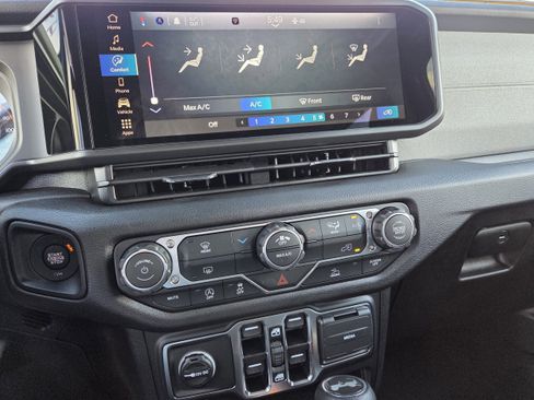 New 2026 Jeep Wrangler Unlimited Sport image 7