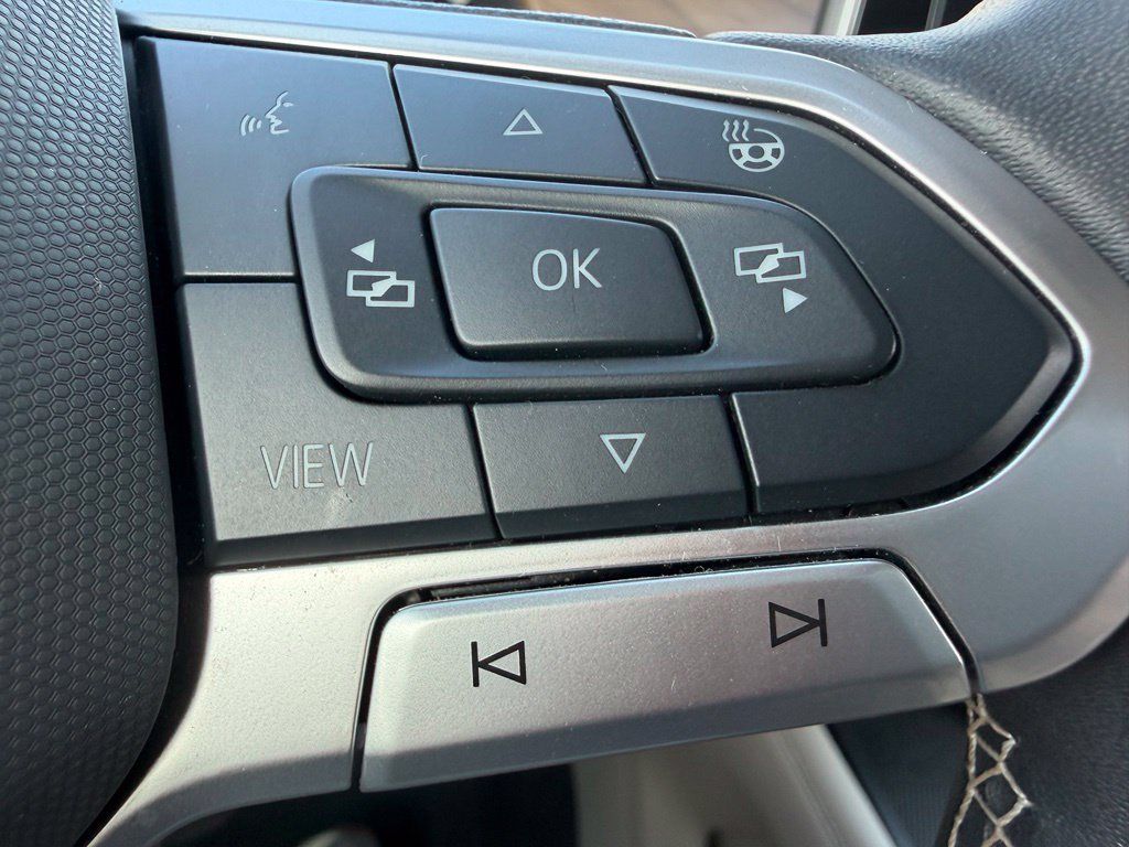 Used 2024 Volkswagen Atlas SE FWD image 19
