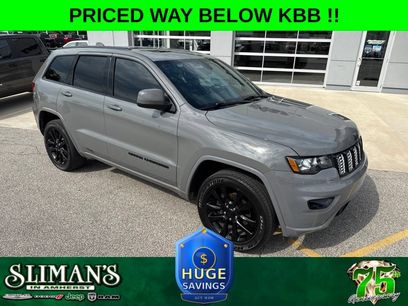 Used 2020 Jeep Grand Cherokee Altitude