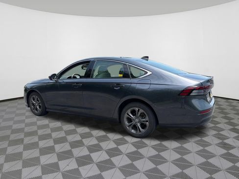 Used 2023 Honda Accord EX image 5
