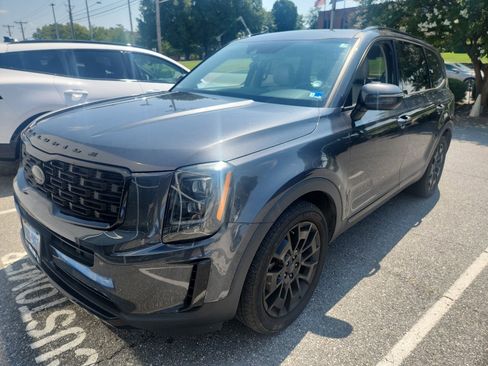 Used 2021 Kia Telluride EX w/ EX Premium Package AWD/4WD image 1