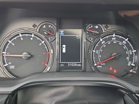 Used 2023 Toyota 4Runner SR5 Premium w/ Moonroof Package image 21