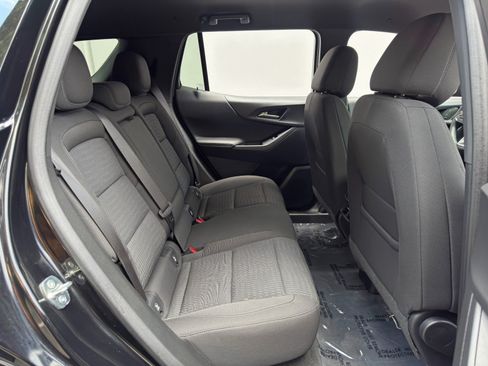Used 2026 Chevrolet Equinox LT FWD image 31