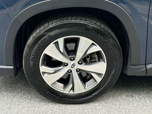 Used 2023 Subaru Ascent Premium AWD/4WD image 18