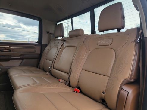 Used 2019 RAM 1500 Limited image 16