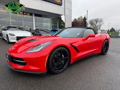 Used 2015 Chevrolet Corvette Stingray image 1