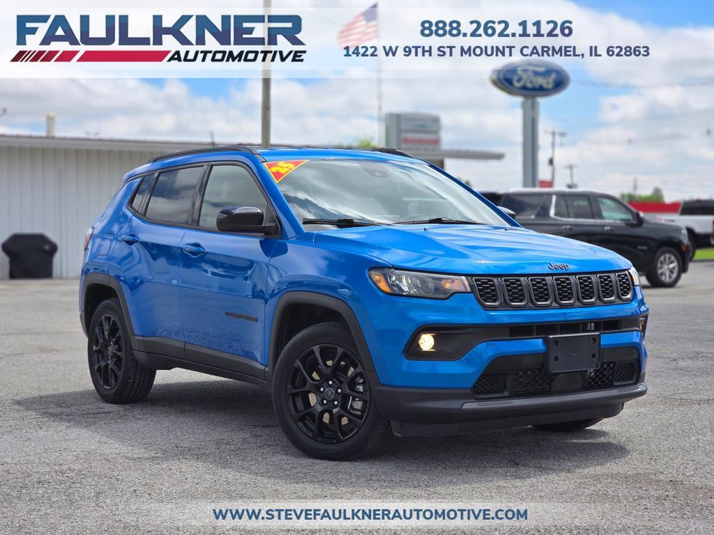 Certified 2026 Jeep Compass Latitude AWD/4WD image 1