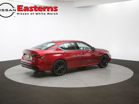 Used 2023 Nissan Altima 2.5 SR w/ SR Premium Package image 67