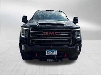 Used 2022 GMC Sierra 3500 AT4 w/ AT4 Premium Plus Package AWD/4WD video 2