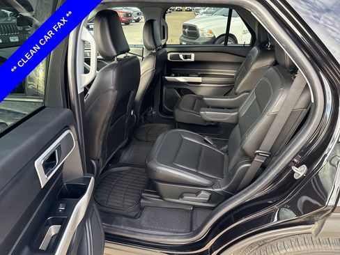 Certified 2022 Ford Explorer XLT w/ Equipment Group 202A image 6