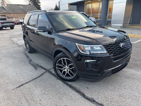 Certified 2019 Ford Explorer Sport image 2