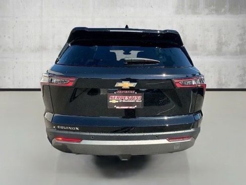 New 2026 Chevrolet Equinox LT w/ Midnight Edition image 10